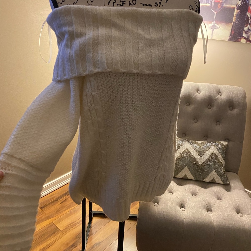 Fashion nova sweater